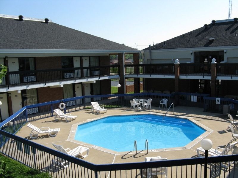 Walking Horse Lodge Lewisburg Facilities photo